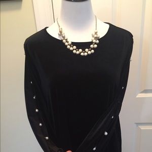 Cable & Gauge black velour top w/pearl details